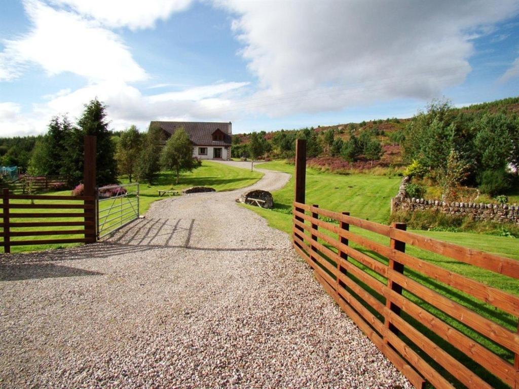 Binnilidh Mhor B&B Glenmoriston Bagian luar foto