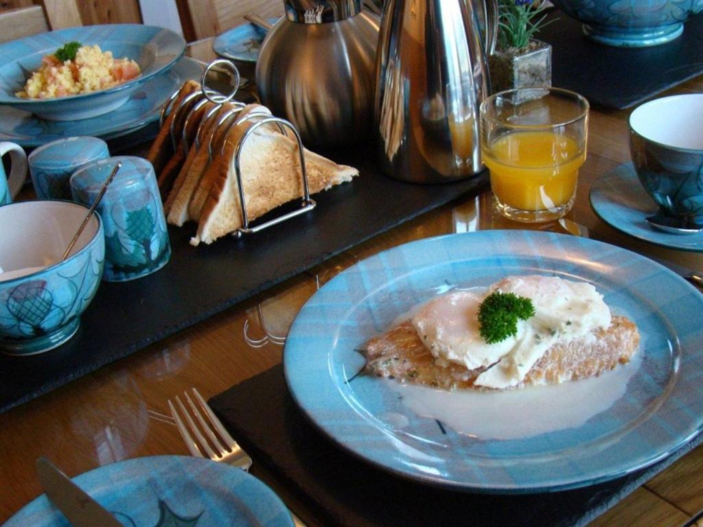 Binnilidh Mhor B&B Glenmoriston Bagian luar foto